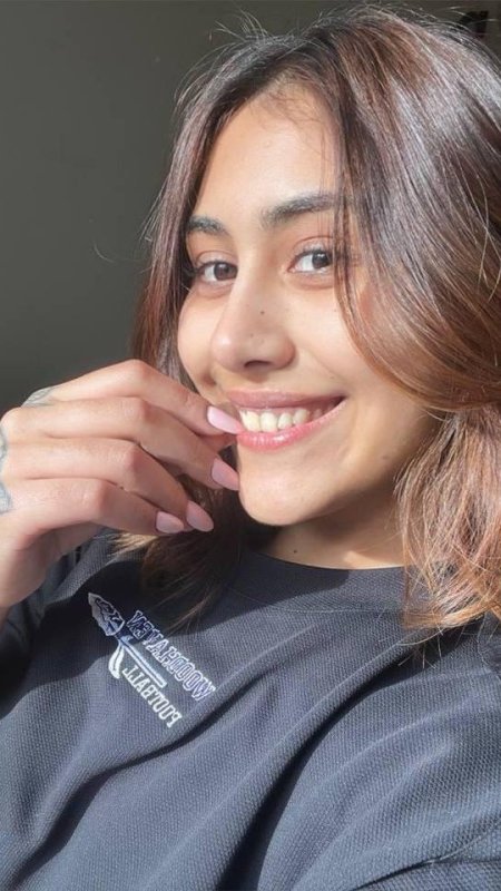 grateful for the people who make me smile