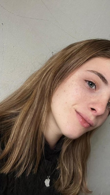 be honest am i hot af 18f