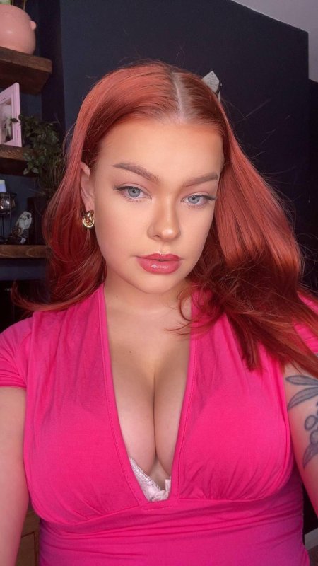 Is this too much cleavage? 😅